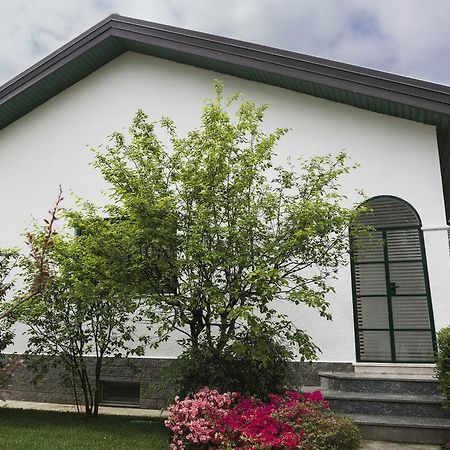 Il Giardino Di Fiorina Hotel Novate Milanese Luaran gambar